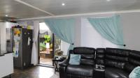 Lounges - 64 square meters of property in Mountain View