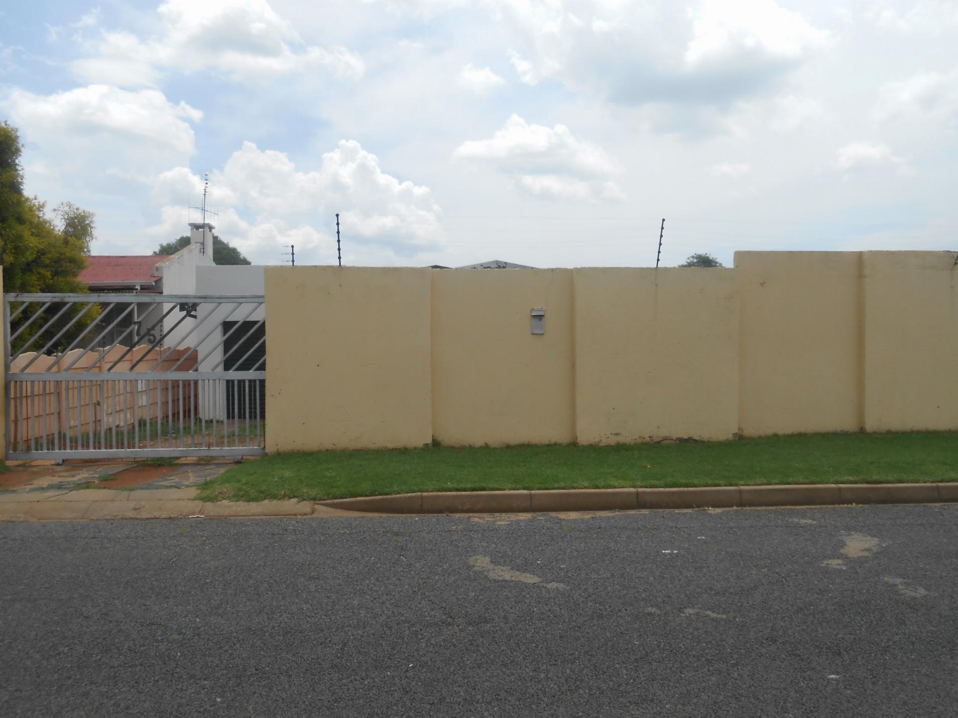 Front View of property in Berea - JHB