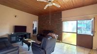 TV Room - 32 square meters of property in The Orchards