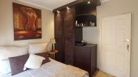 Bed Room 1 - 15 square meters of property in Christoburg
