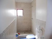 Main Bathroom - 3 square meters of property in Mayville (KZN)