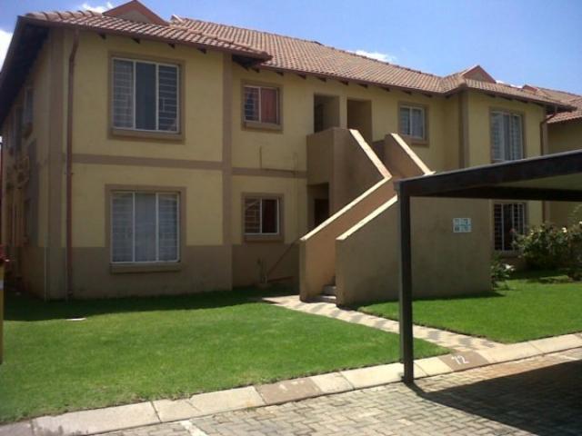 2 Bedroom Duplex for Sale For Sale in Parkrand - Home Sell - MR095557