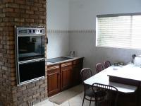 Kitchen - 20 square meters of property in Sunward park