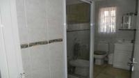 Bathroom 2 - 6 square meters of property in Sunward park