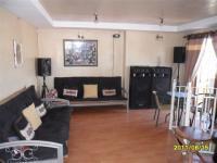 Lounges - 41 square meters of property in Mitchells Plain