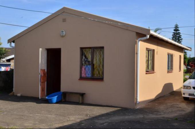 2 Bedroom House for Sale For Sale in Umkomaas - Private Sale - MR105842