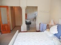 Bed Room 1 - 20 square meters of property in Umkomaas
