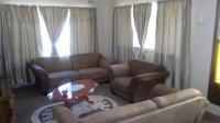 Lounges - 28 square meters of property in Theunissen