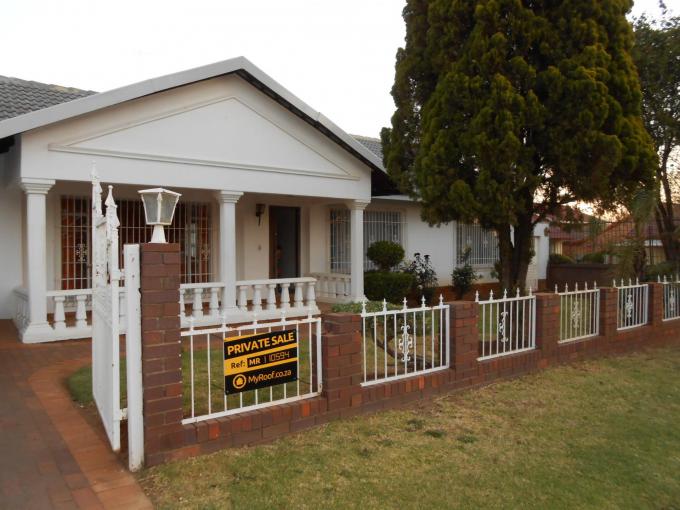 5 Bedroom House for Sale For Sale in Lenasia South - Private Sale - MR110594