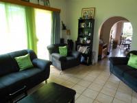 Lounges - 54 square meters of property in Albemarle