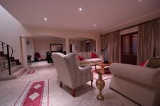 Lounges - 32 square meters of property in Silver Lakes Golf Estate