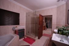 Main Bathroom - 10 square meters of property in Silver Lakes Golf Estate