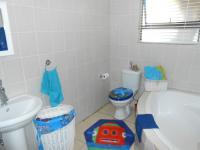 Bathroom 2 - 6 square meters of property in Brits