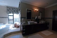 Main Bathroom - 37 square meters of property in The Wilds Estate