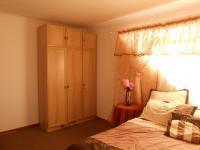 Bed Room 1 - 12 square meters of property in Klerksdorp