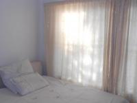 Bed Room 1 - 12 square meters of property in Norkem park