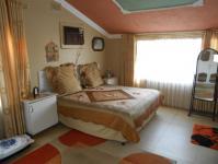 Main Bedroom - 23 square meters of property in Umkomaas