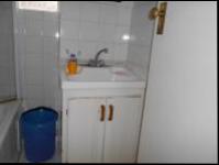 Main Bathroom - 13 square meters of property in Springfield - DBN