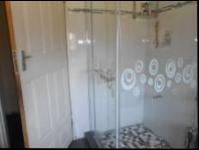 Bathroom 1 - 6 square meters of property in Crosby