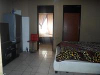 Bed Room 1 - 9 square meters of property in Pretoria Central