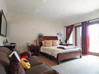 Main Bedroom - 33 square meters of property in The Wilds Estate