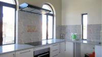 Kitchen - 11 square meters of property in Ifafi