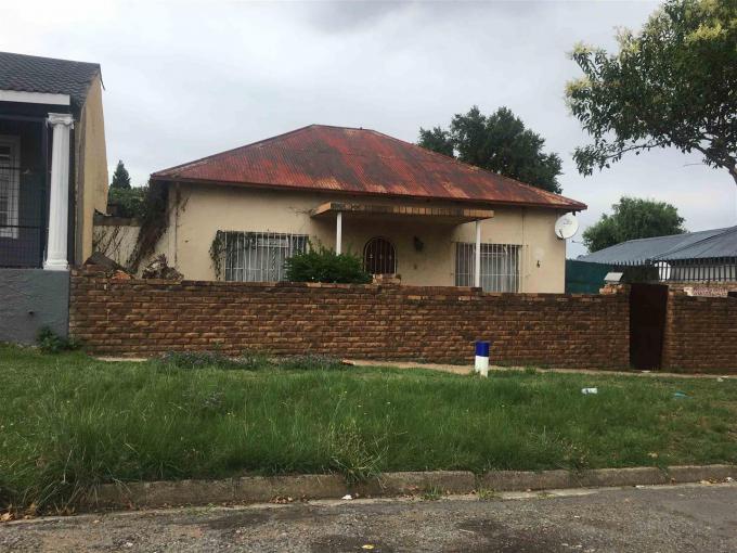 Standard Bank SIE Sale In Execution 3 Bedroom House for Sale in Turffontein - MR157804