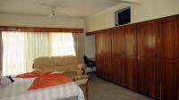 Main Bedroom - 37 square meters of property in Emalahleni (Witbank) 