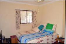 Bed Room 4 - 27 square meters of property in Hibberdene