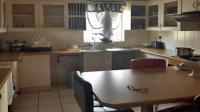 Kitchen - 15 square meters of property in Kingsview