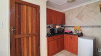 Kitchen - 29 square meters of property in Montana Park