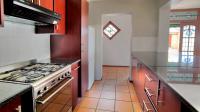 Kitchen - 31 square meters of property in Montana Park