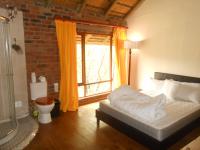 Bed Room 4 - 17 square meters of property in Muldersdrift