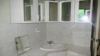 Bathroom 2 - 4 square meters of property in Padfield Park