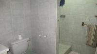 Bathroom 1 - 8 square meters of property in Padfield Park