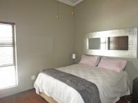 Bed Room 1 - 13 square meters of property in Edenvale