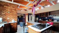 Kitchen - 28 square meters of property in Kameeldrift West