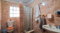 Bathroom 2 - 5 square meters of property in Kromdraai
