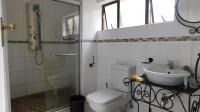 Main Bathroom - 7 square meters of property in Woodhaven 