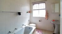 Bathroom 1 - 8 square meters of property in Bramley Park