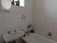 Bathroom 1 - 6 square meters of property in Pretoria Central