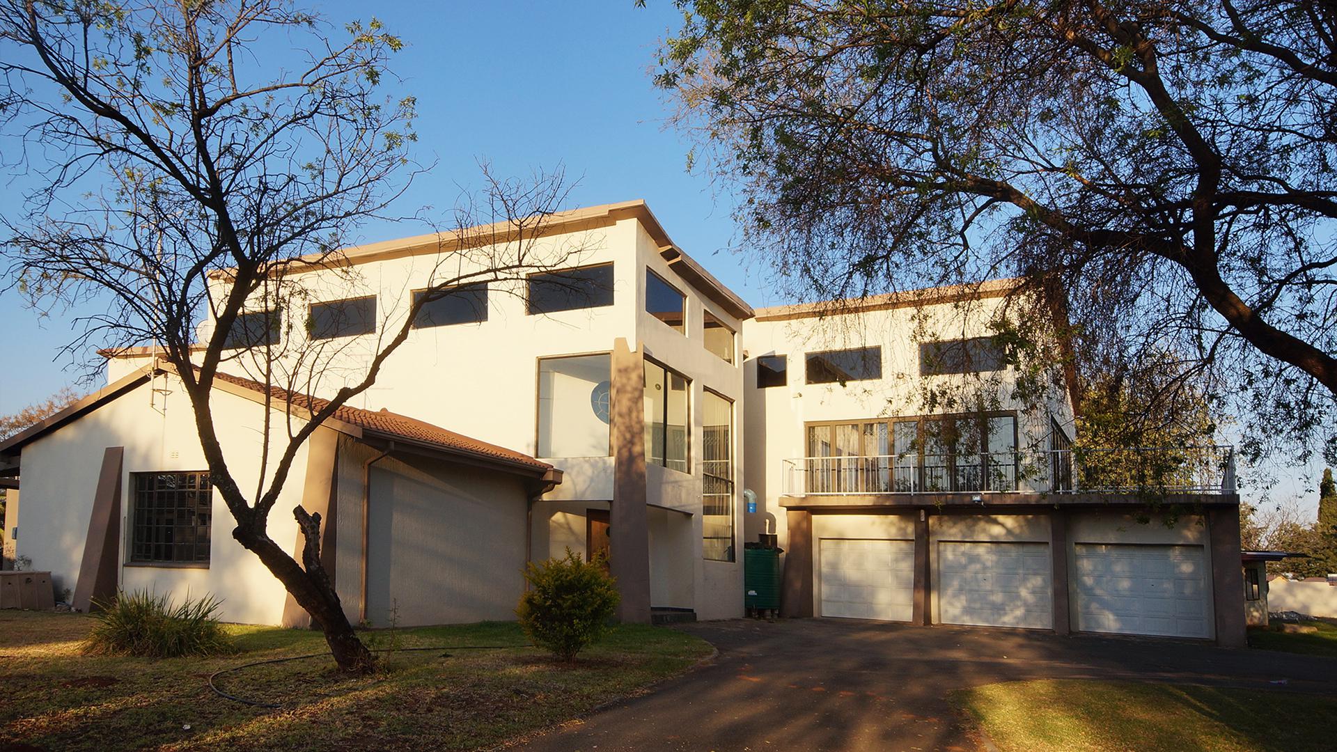 Front View of property in President Park A.H.