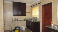 Kitchen - 19 square meters of property in Noordwyk