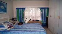 Main Bedroom - 26 square meters of property in Uvongo