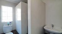 Main Bathroom - 12 square meters of property in Brooklyn