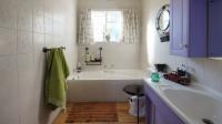 Bathroom 1 - 5 square meters of property in Cullinan