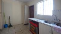 Kitchen - 30 square meters of property in Cullinan