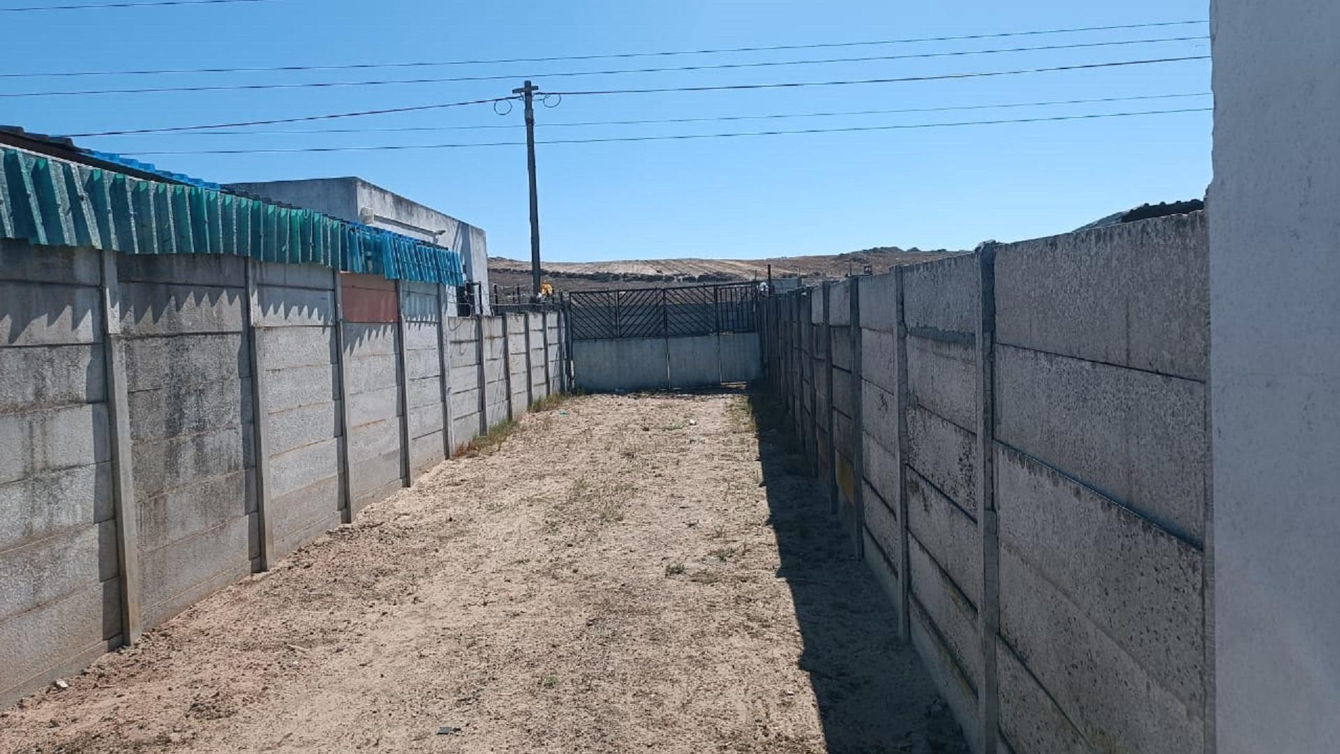Front View of property in Belhar