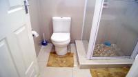 Bathroom 1 - 11 square meters of property in Clare Hills