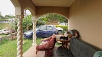 Patio - 14 square meters of property in Mount Vernon 